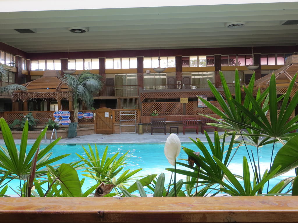 מודסטו Clarion Inn Conference Center מראה חיצוני תמונה