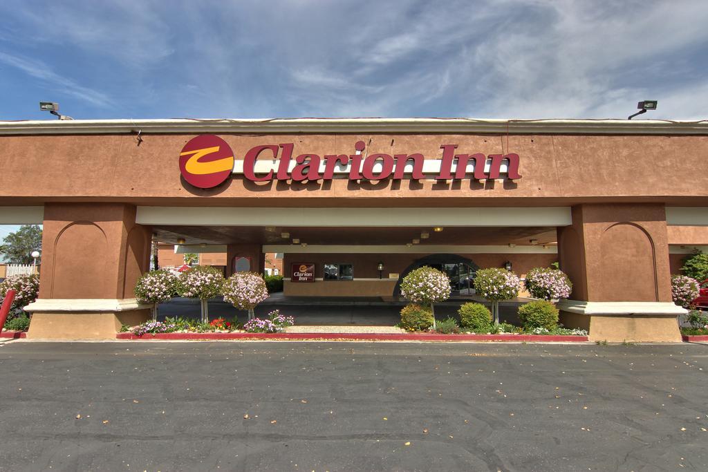 מודסטו Clarion Inn Conference Center מראה חיצוני תמונה