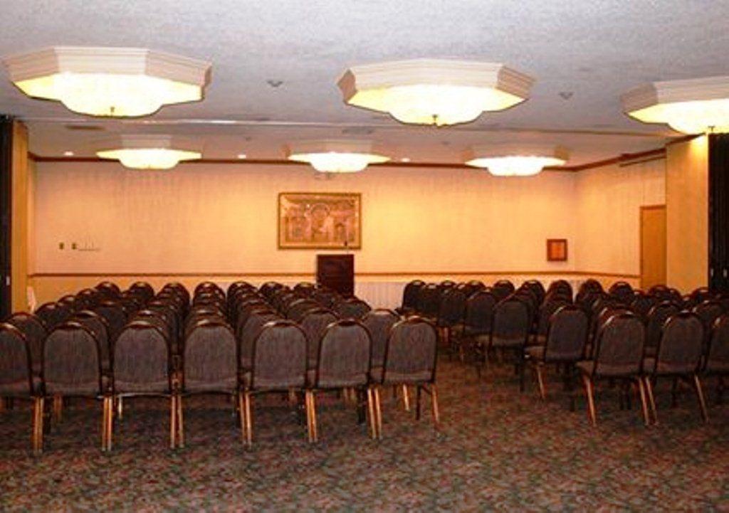 מודסטו Clarion Inn Conference Center מראה חיצוני תמונה