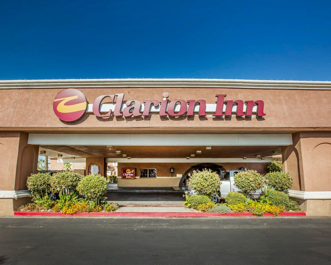 מודסטו Clarion Inn Conference Center מראה חיצוני תמונה