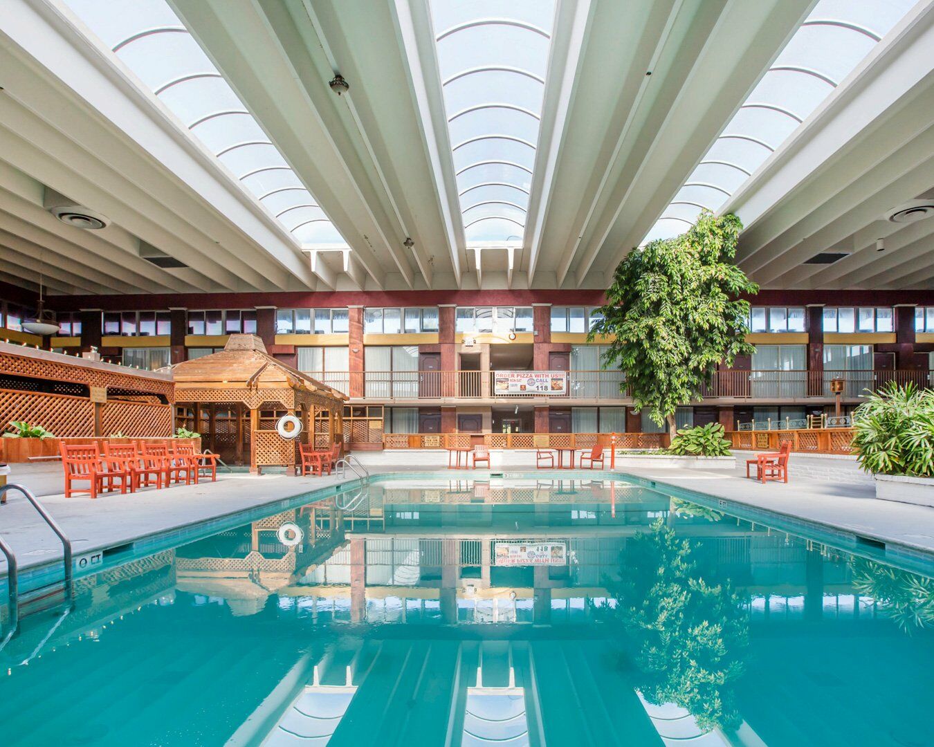מודסטו Clarion Inn Conference Center מראה חיצוני תמונה